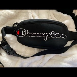 Champion Fanny Pack